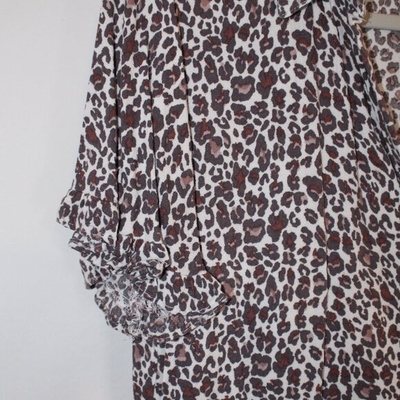 Jolt brown white leopard print short-sleeved collared v-neck button-up blouse M - Picture 3 of 8